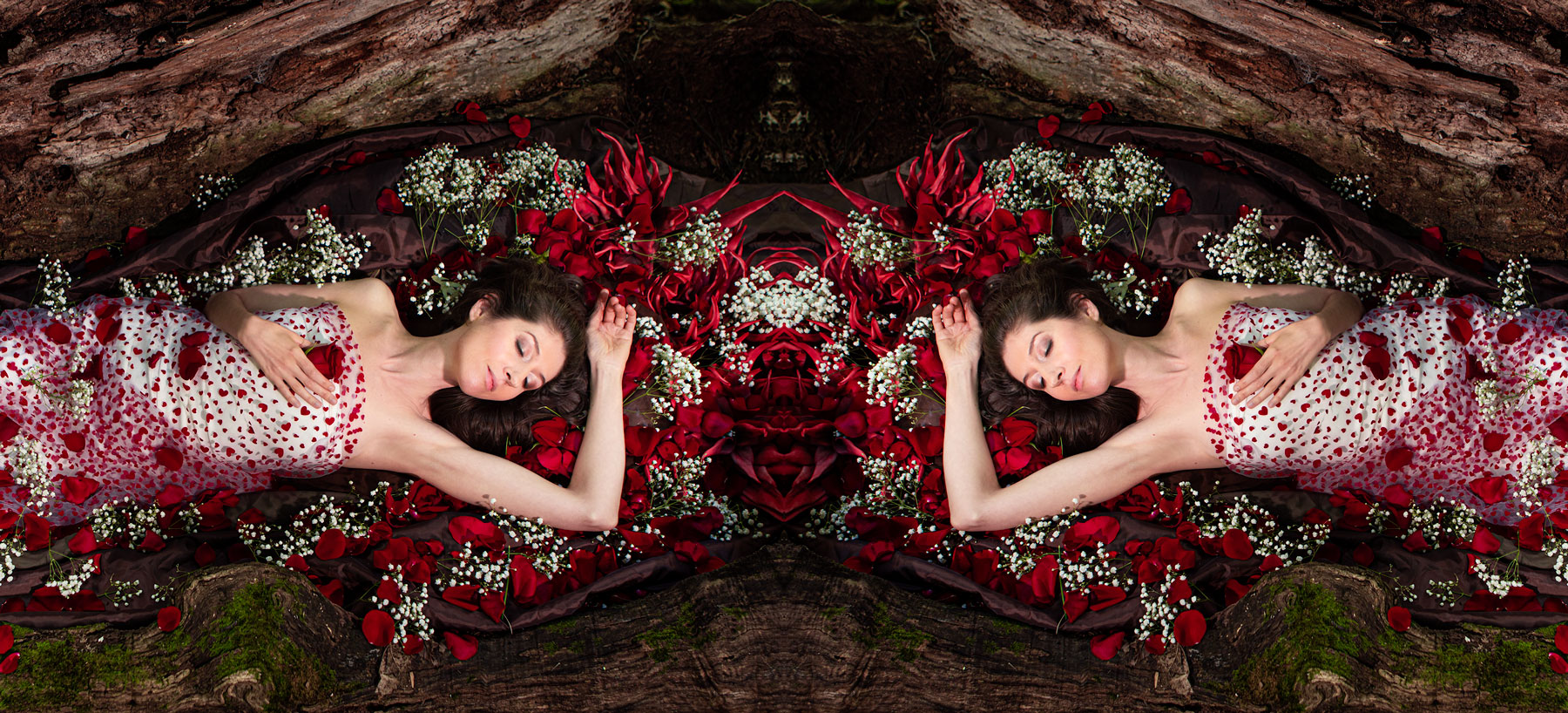yac-rose-log-mirror